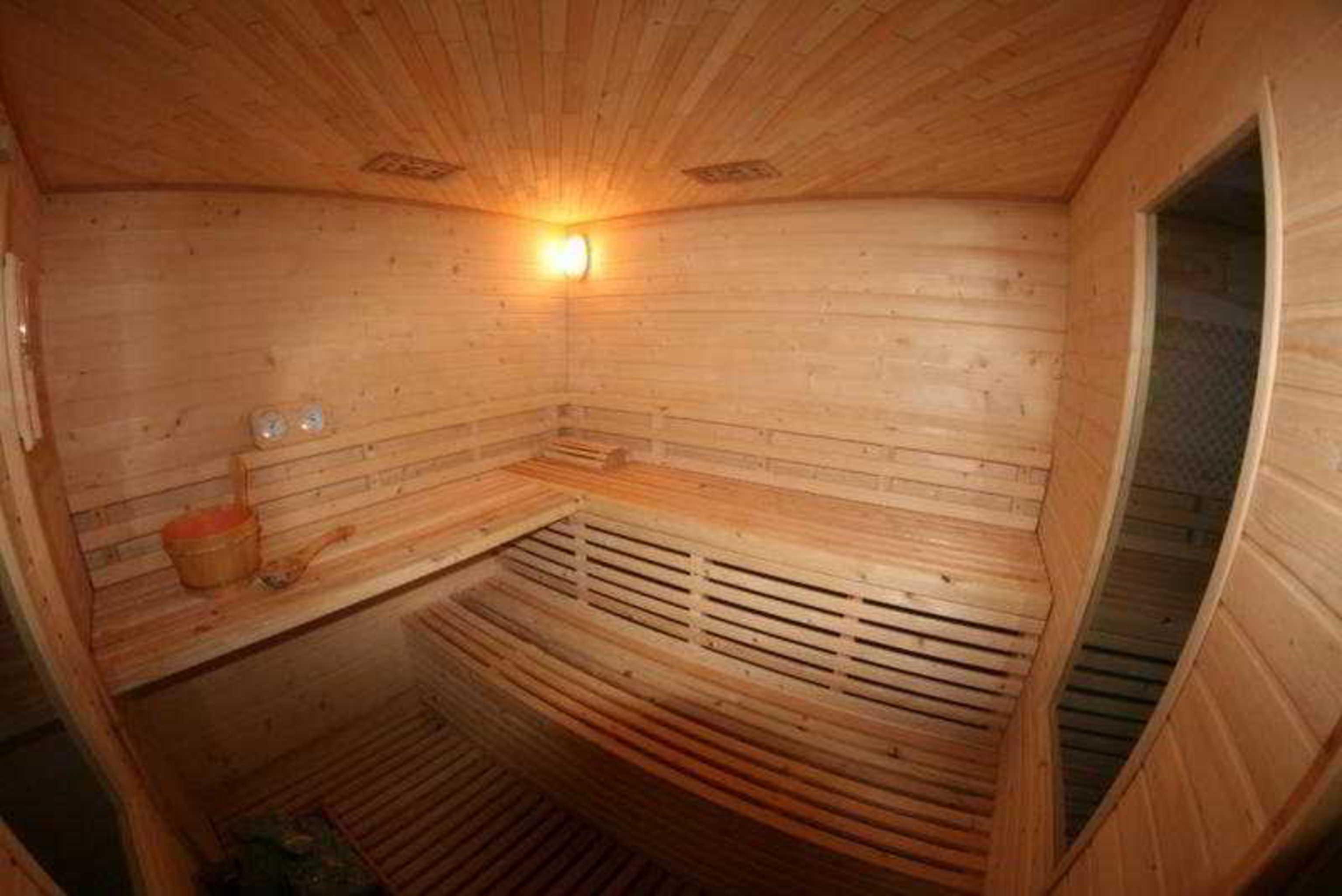 Hotel Daisy Budget Krakow Luaran gambar