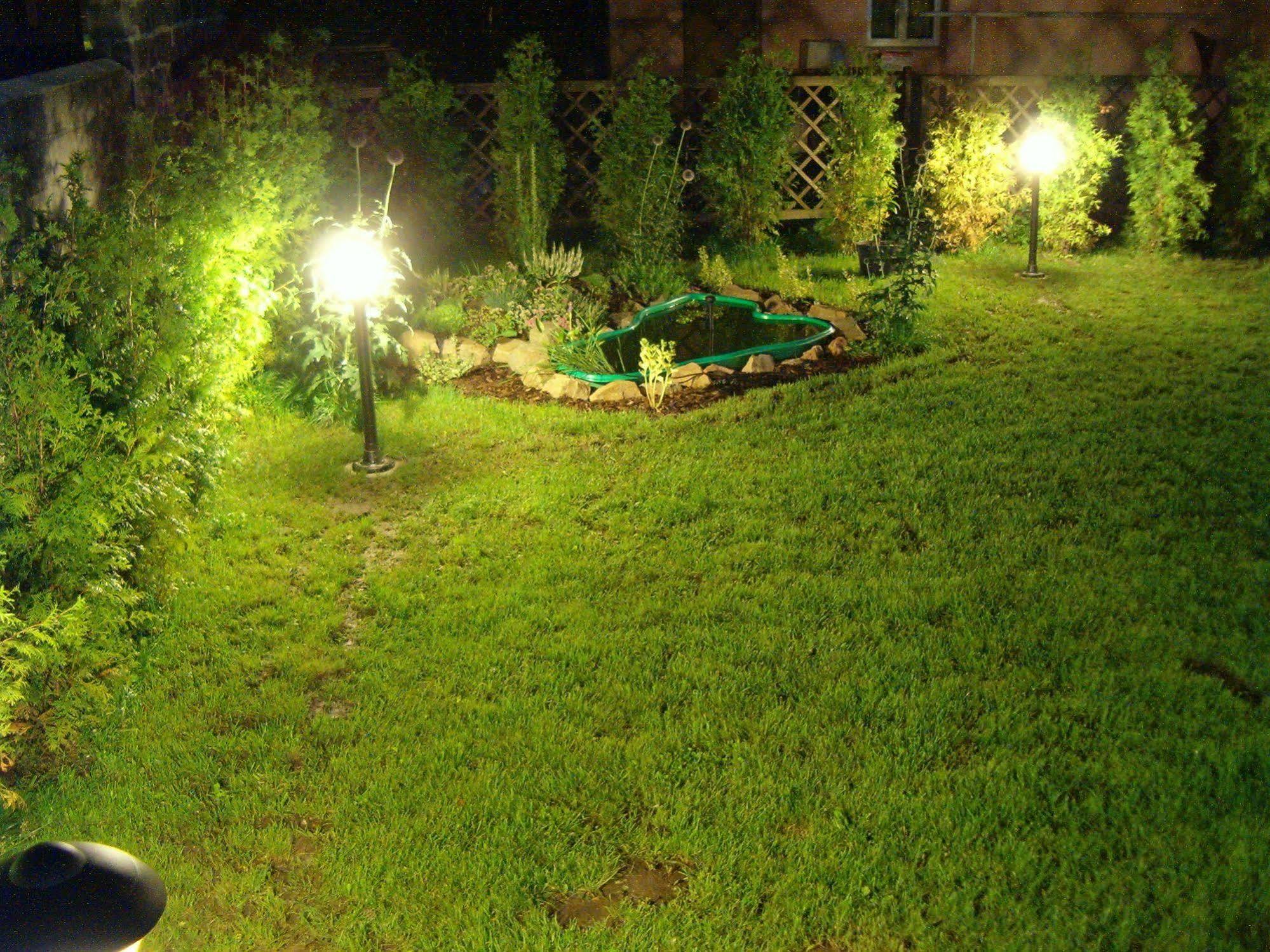 Hotel Daisy Budget Krakow Luaran gambar